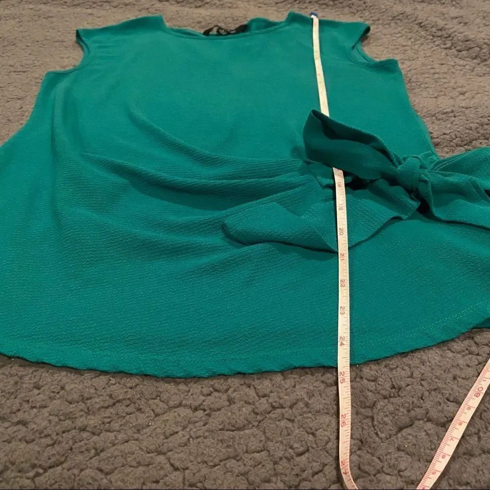 Zac & Rachel Green Top Size Small - Picture 9 of 12